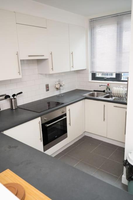 2 Bed Apt In Leeds City Centre Εξωτερικό φωτογραφία