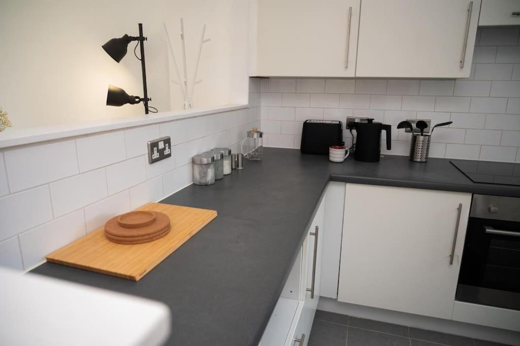 2 Bed Apt In Leeds City Centre Εξωτερικό φωτογραφία