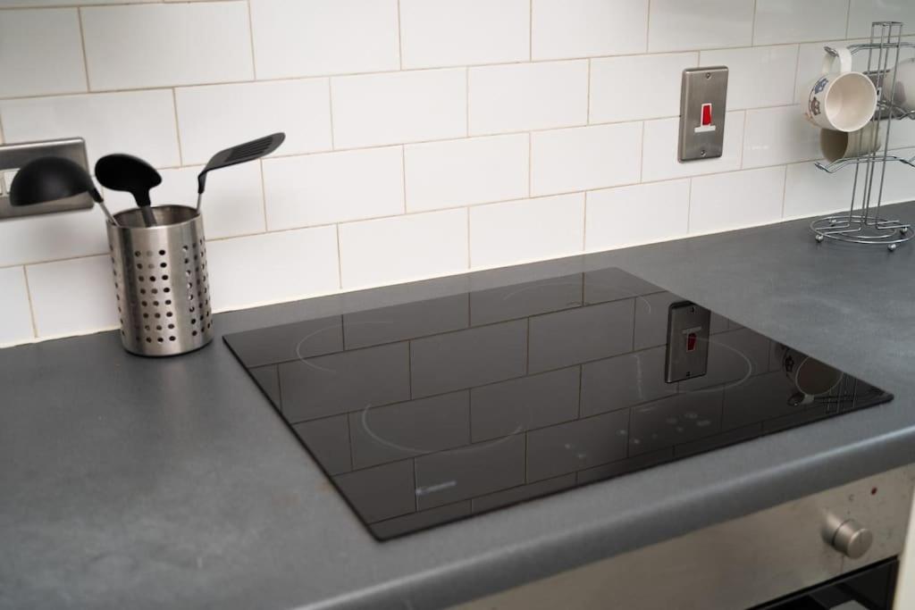 2 Bed Apt In Leeds City Centre Εξωτερικό φωτογραφία